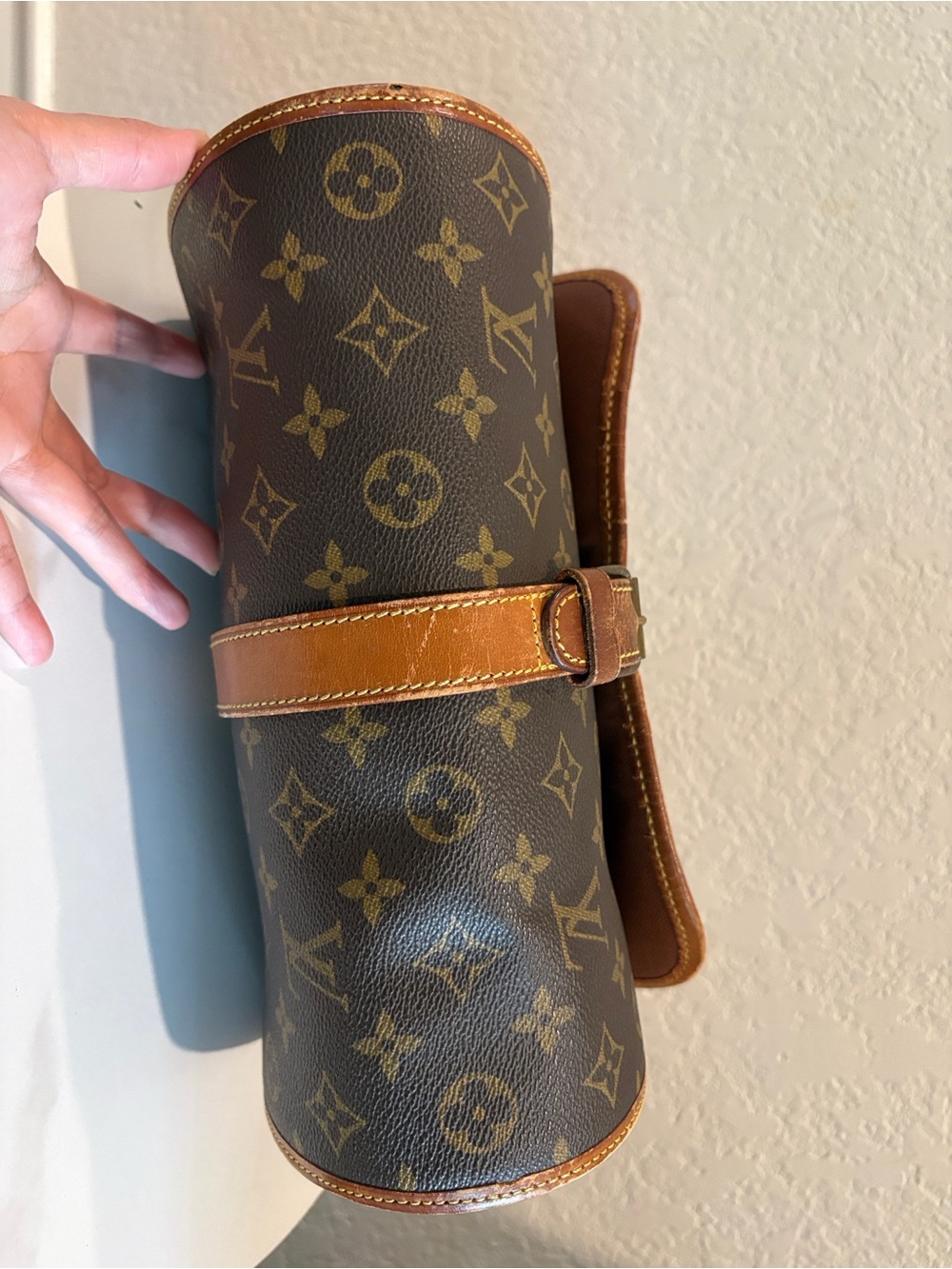 Louis Vuitton Marne Brown
Monogram Crossbody Bag - Picture 6 of 16